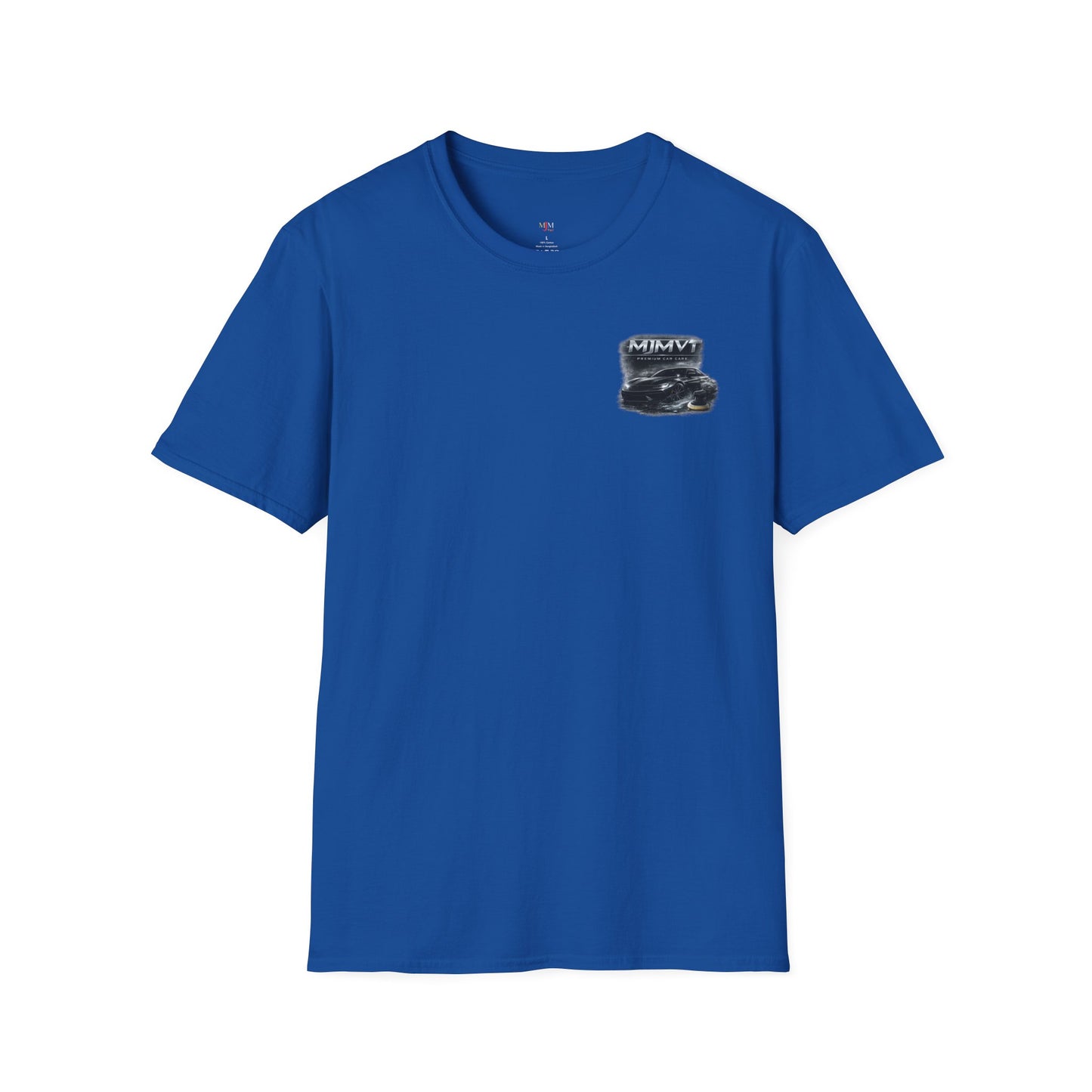 T-shirt bleu  avec une voiture avec écrit au dessus mjmvnt